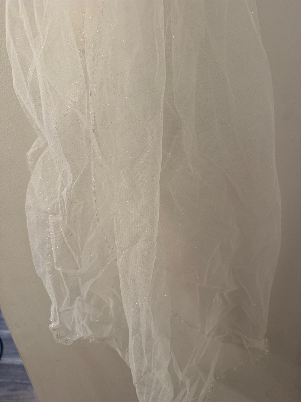 David's Bridal White Sparkle Bridal Veil